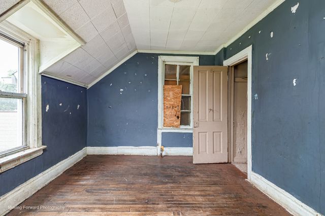 5538 S Perry Avenue, Chicago, IL 60621