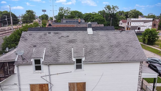 5538 S Perry Avenue, Chicago, IL 60621