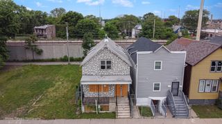 5538 S Perry Avenue, Chicago, IL 60621