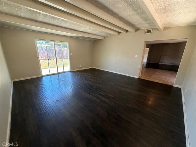 18026 Ingomar Street, Reseda, CA 91335