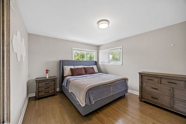 8104 Gross Point Road, Morton Grove, IL 60053