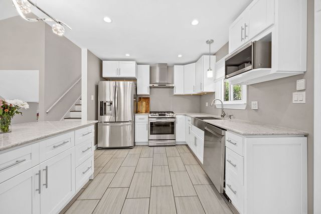 8104 Gross Point Road, Morton Grove, IL 60053