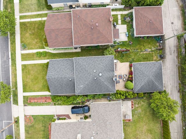 8104 Gross Point Road, Morton Grove, IL 60053