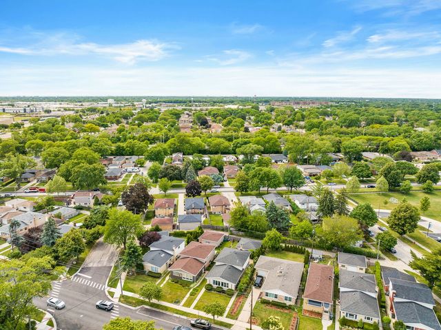 8104 Gross Point Road, Morton Grove, IL 60053
