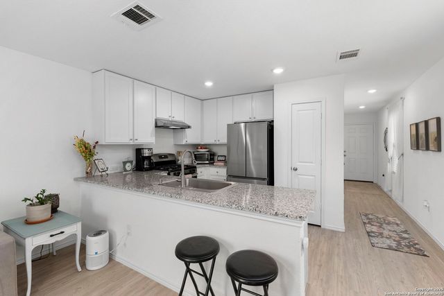 8151 Nube Medina, San Antonio, TX 78252