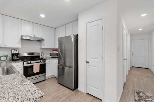 8151 Nube Medina, San Antonio, TX 78252