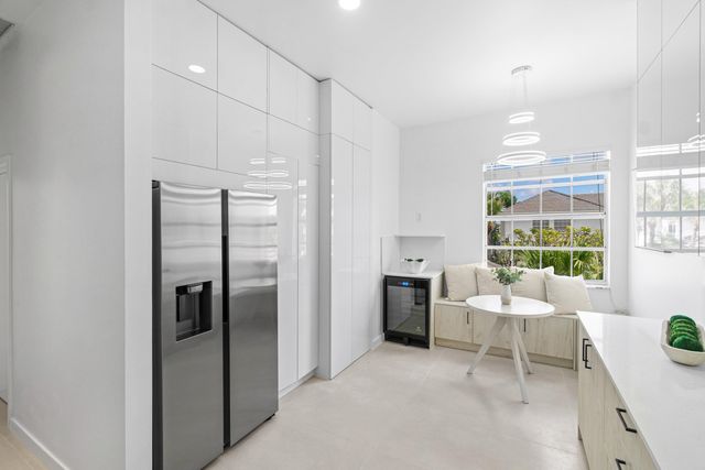 5166 Lake Catalina Drive D, Boca Raton, FL 33496