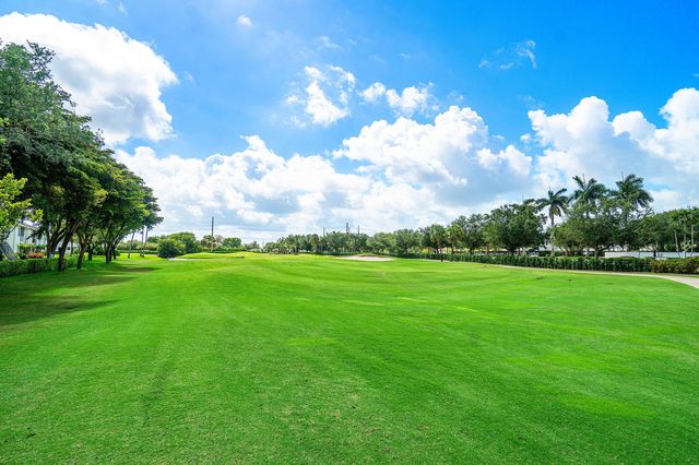 5166 Lake Catalina Drive D, Boca Raton, FL 33496