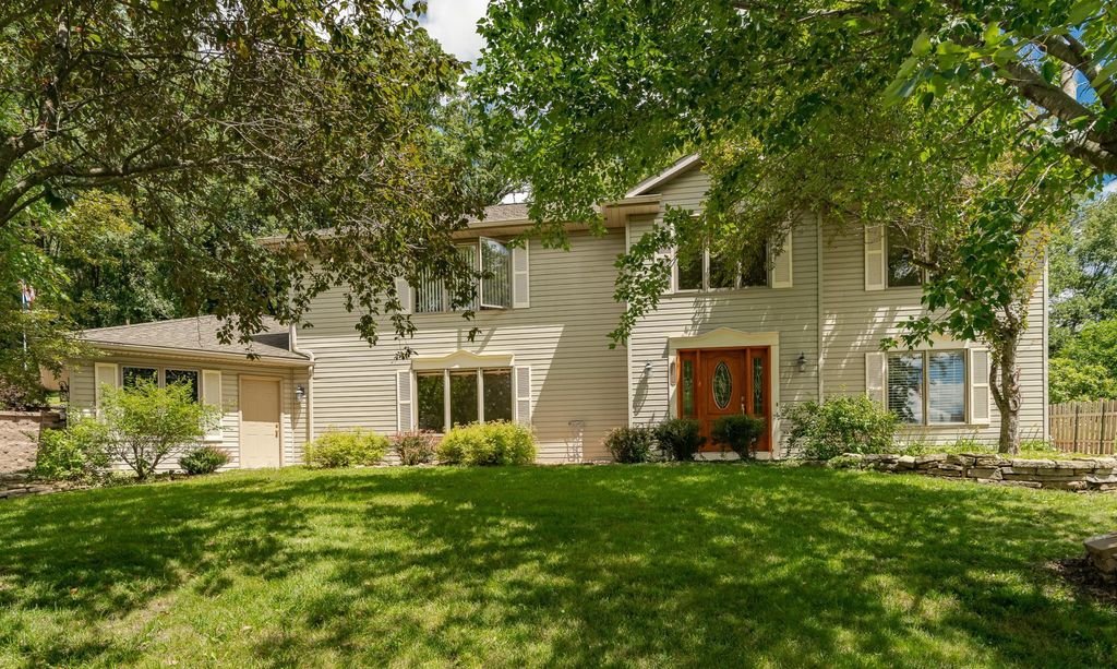 1774 36th Avenue SE, Rochester, MN 55904