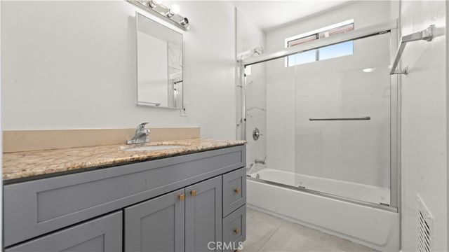 19026 Grove Place, Bloomington, CA 92316