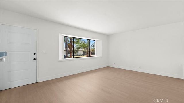 19026 Grove Place, Bloomington, CA 92316