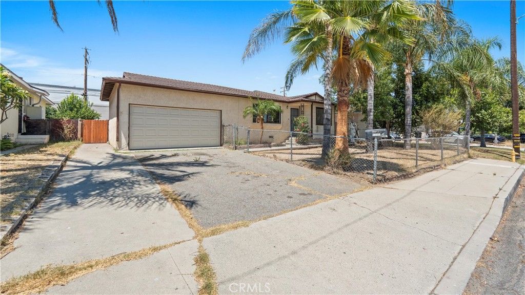 19026 Grove Place, Bloomington, CA 92316