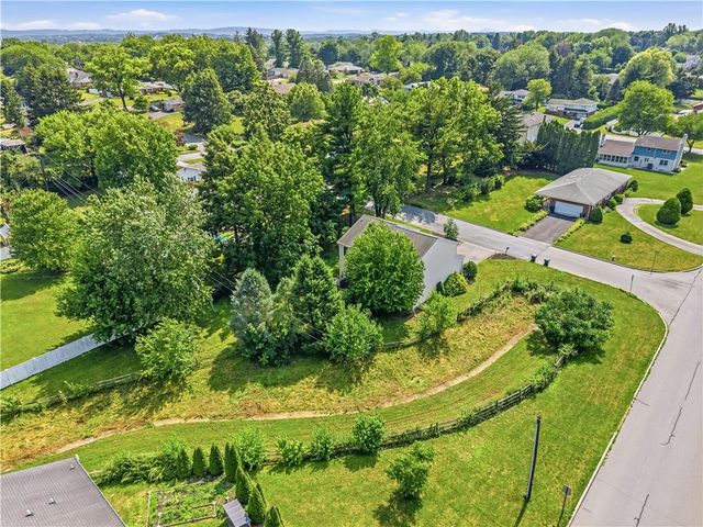 1285 North Main Street, South Whitehall Twp, PA 18104