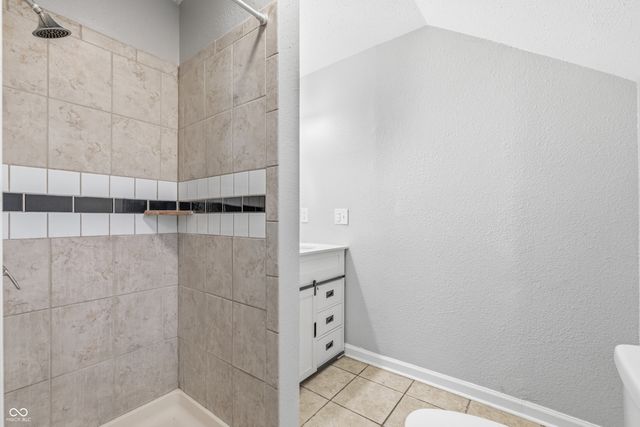 2430 Brookside Parkway North Drive, Indianapolis, IN 46201