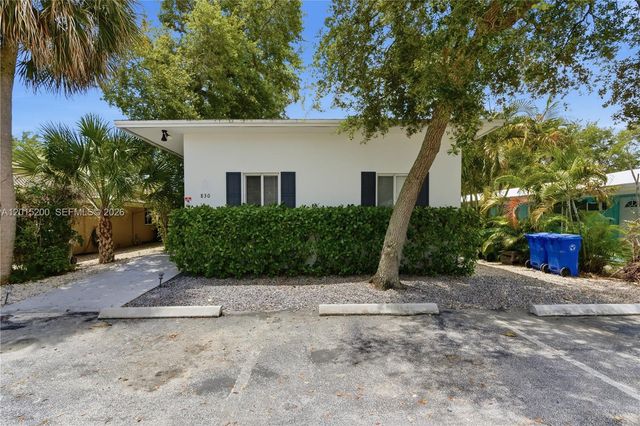 830 SE 14th St 2, Fort Lauderdale, FL 33316