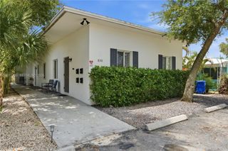 830 SE 14th St 2, Fort Lauderdale, FL 33316