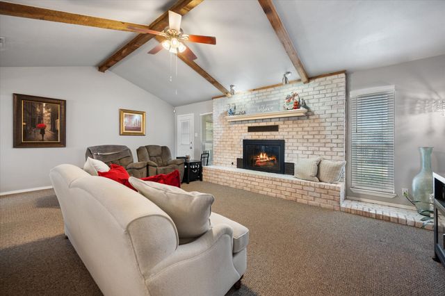 3641 Lucy Trimble Road, Burleson, TX 76028