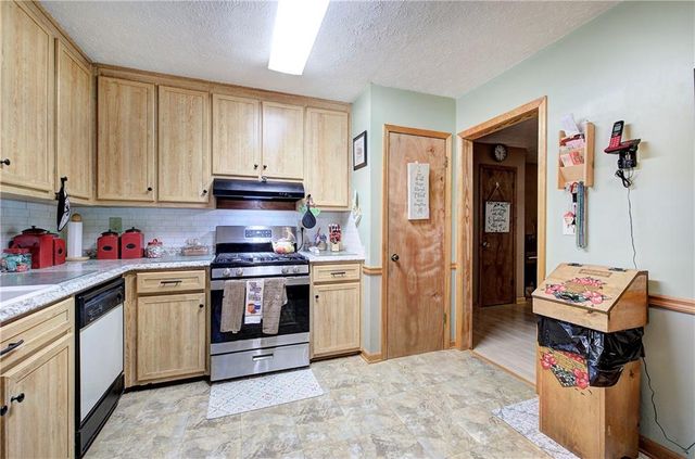 98 Beatrice Street, Dallas, GA 30157