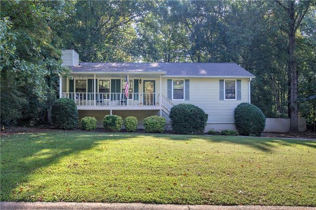 98 Beatrice Street, Dallas, GA 30157