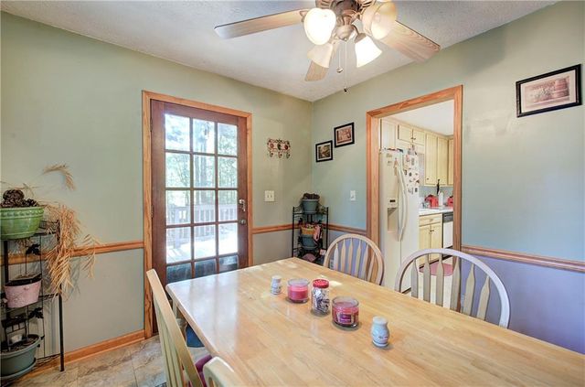 98 Beatrice Street, Dallas, GA 30157