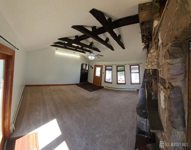 4 Reade Street, Jamesburg, NJ 08831