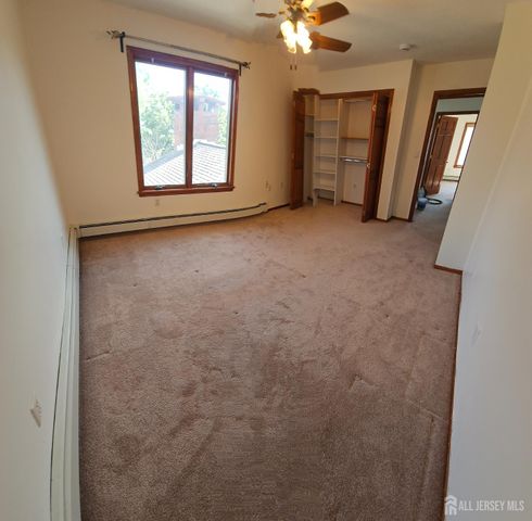 4 Reade Street, Jamesburg, NJ 08831