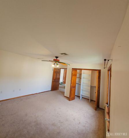 4 Reade Street, Jamesburg, NJ 08831