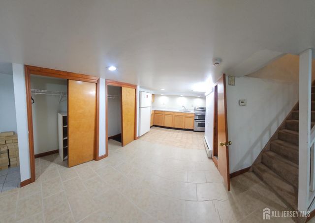 4 Reade Street, Jamesburg, NJ 08831