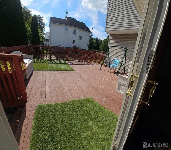 4 Reade Street, Jamesburg, NJ 08831