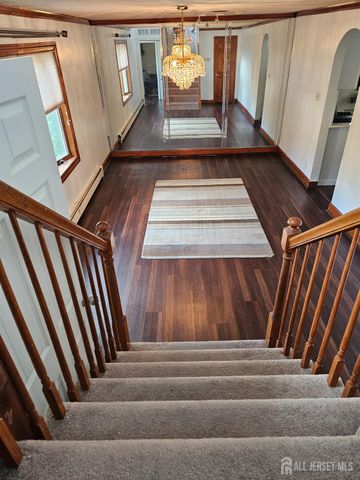 4 Reade Street, Jamesburg, NJ 08831