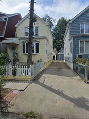 1629 Haight Avenue, Bronx, NY 10461