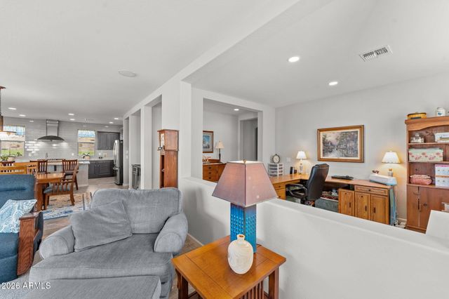 4220 STAGE STOP Way, Wickenburg, AZ 85390