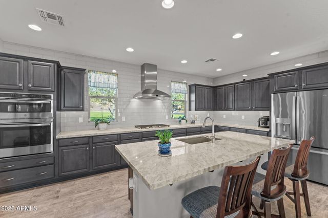 4220 STAGE STOP Way, Wickenburg, AZ 85390