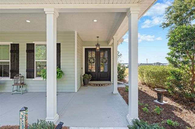 622 W 11TH AVENUE, Mount Dora, FL 32757