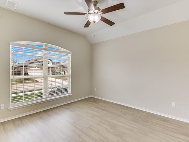 118 Millsaps CT, Bastrop, TX 78602