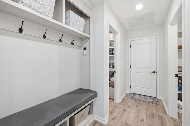 5875 Nickel Bill James Road, Benton, AR 72019