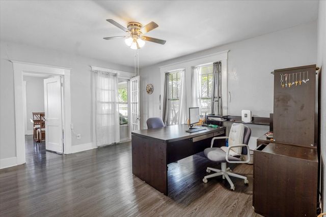 1101 N Oak Avenue, Mineral Wells, TX 76067