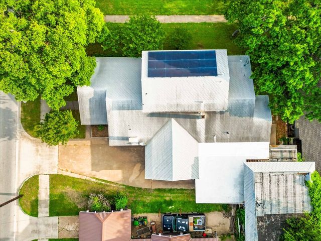 1101 N Oak Avenue, Mineral Wells, TX 76067