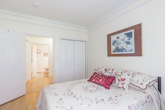 5 Sally Sweets Way Unit 215, Salem, NH 03079
