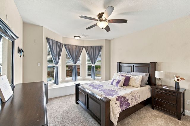 113 Claremont Drive, Ovilla, TX 75154