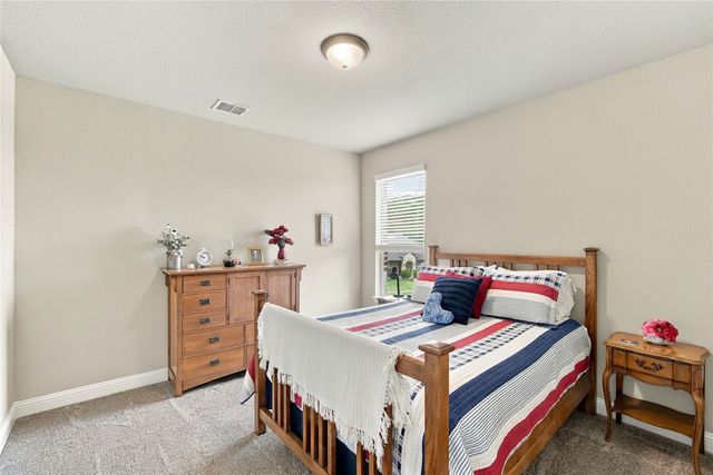 113 Claremont Drive, Ovilla, TX 75154