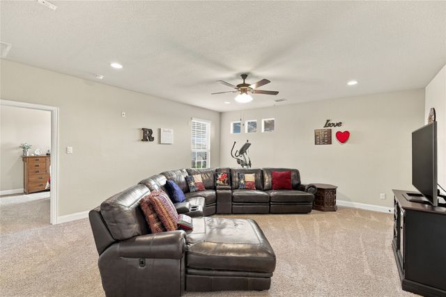113 Claremont Drive, Ovilla, TX 75154