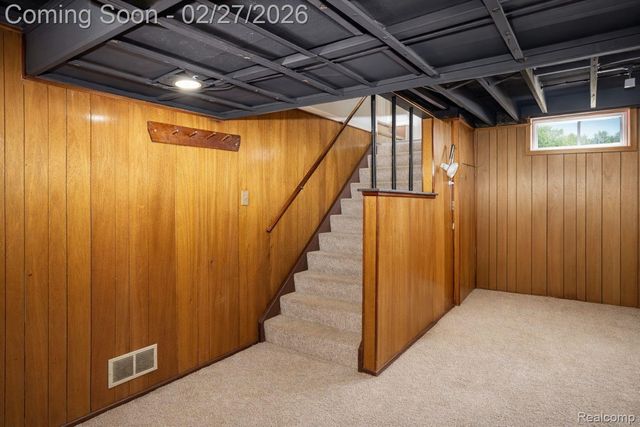 24245 Prairie Lane, Warren, MI 48089