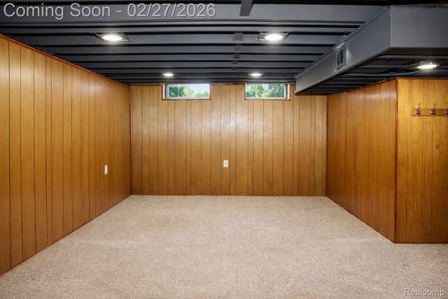 24245 Prairie Lane, Warren, MI 48089