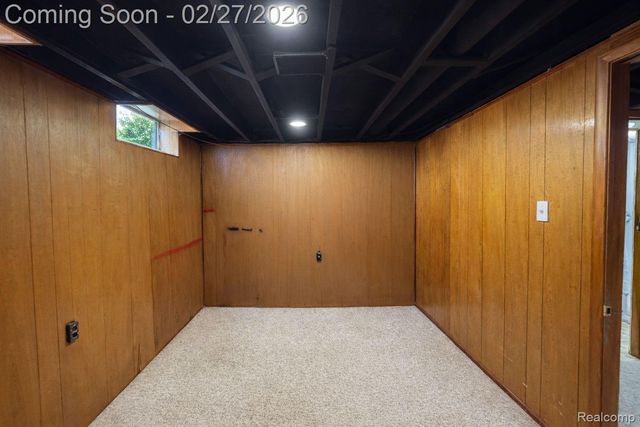 24245 Prairie Lane, Warren, MI 48089