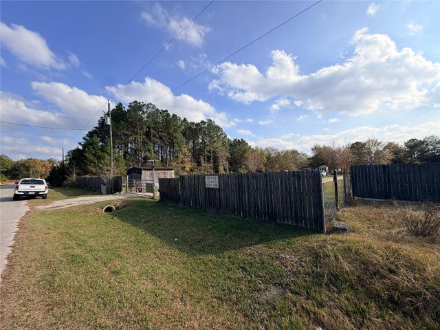 1578 County Road 3406, Cleveland, TX 77327