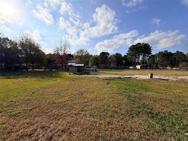 1578 County Road 3406, Cleveland, TX 77327