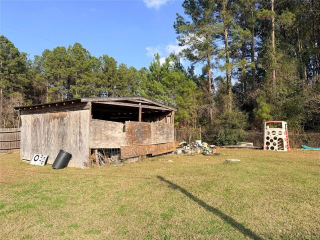 1578 County Road 3406, Cleveland, TX 77327