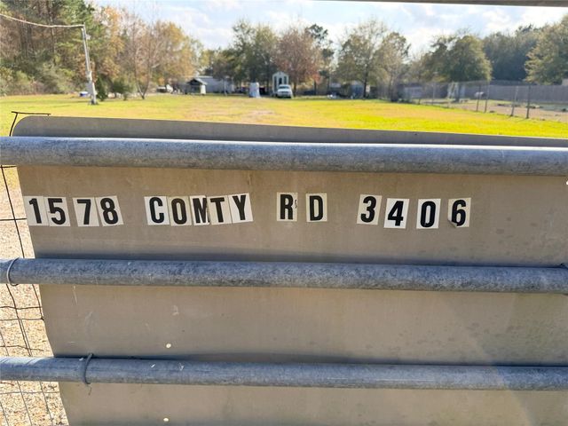 1578 County Road 3406, Cleveland, TX 77327