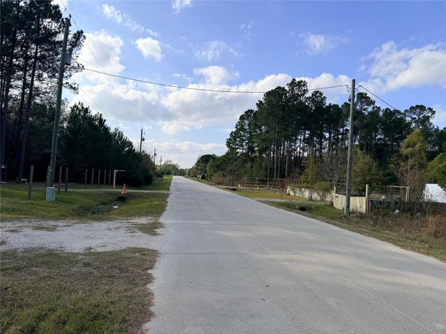 1578 County Road 3406, Cleveland, TX 77327